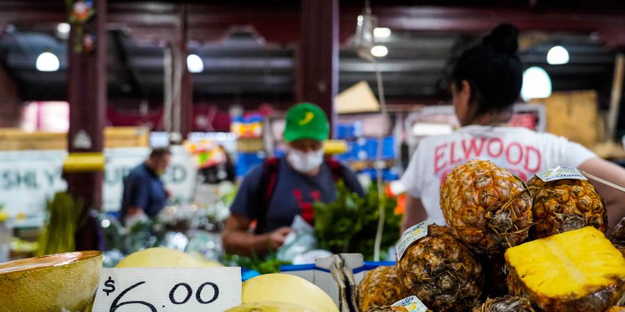 ananas sur le marché